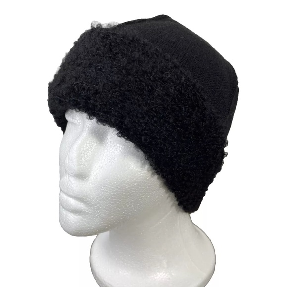 Baby Alpaca 100%  Adult hat. Made in Peru